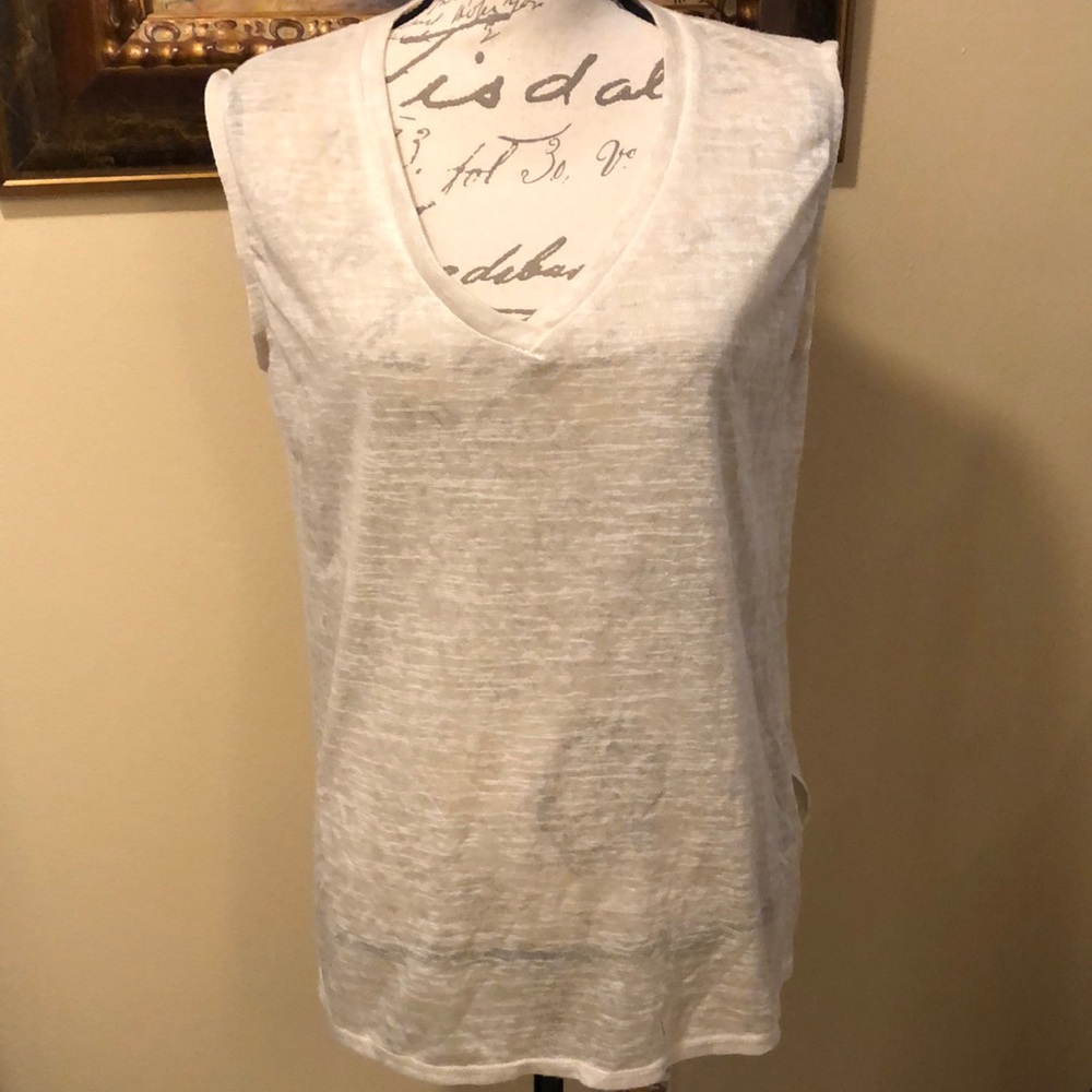 Made in Italy Linen blend sheer sleeveless v-neck soft top
